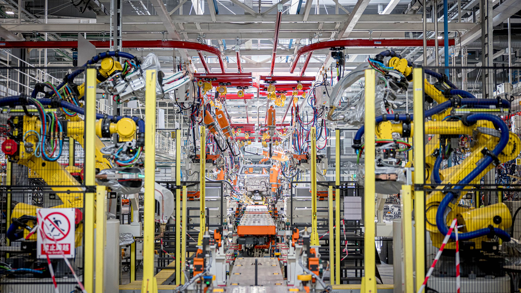 Общая площадь цеха составляет